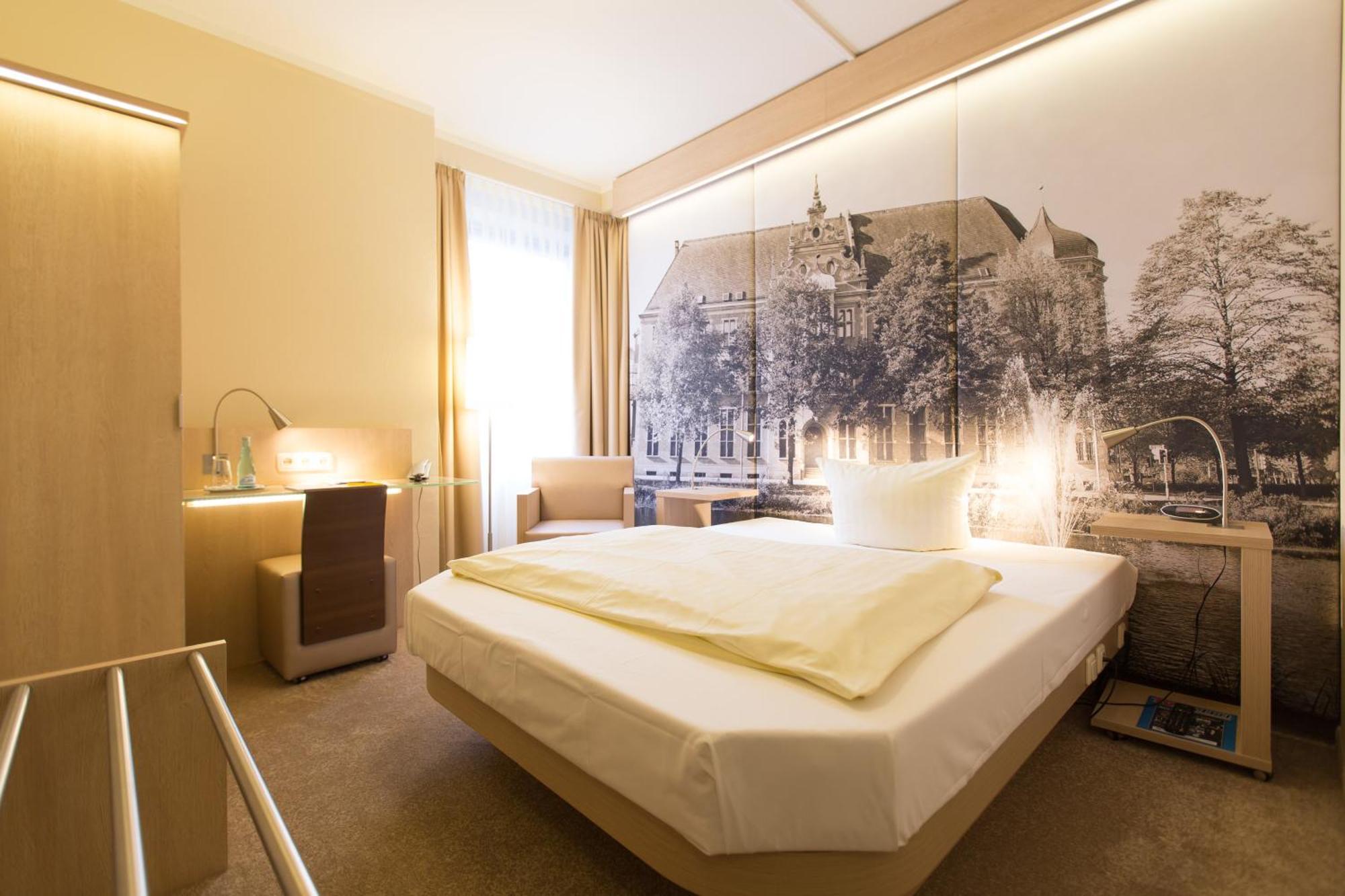 Hermes Hotel Oldenburg Quarto foto